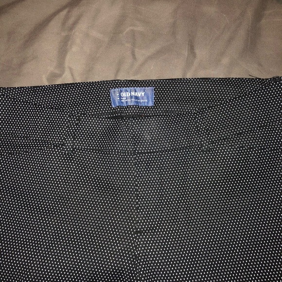 EUC Pixie pants from Old Navy - Picture 2 of 4